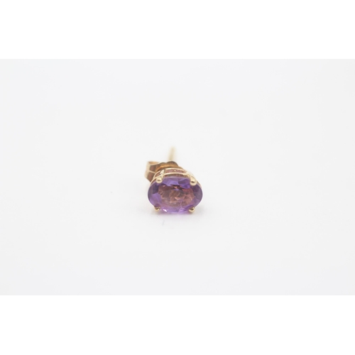 141 - 14ct Gold Amethyst Stud Earrings (1g)