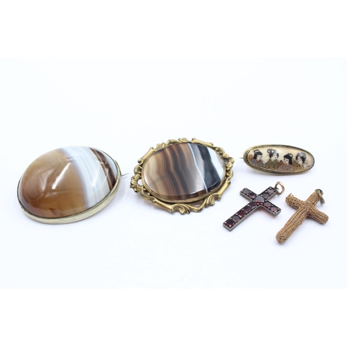 154 - A Collection Of Antique Jewellery Including A Garnet Cross And A Satsuma Ware Brooch (43g)