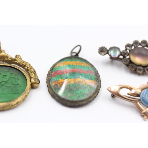 176 - Four Antique Jewellery Pieces Including Bird Of Paradise Feather And A Glass Intaglio (32g)