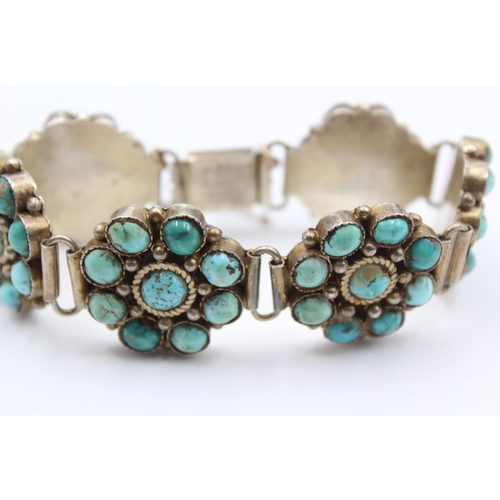 184 - A Silver Turquoise Set Panel Bracelet (43g)