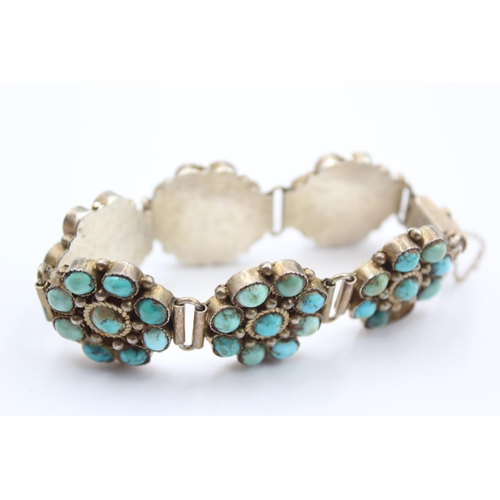 184 - A Silver Turquoise Set Panel Bracelet (43g)