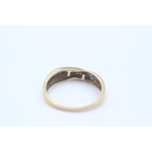 33 - 18ct Gold Diamond Seven Stone Ring (3.2g) Size S