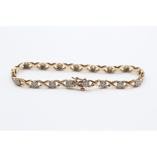 45 - 9ct Gold Diamond Fancy Link Bracelet (8.5g)