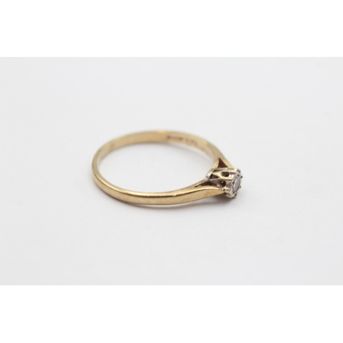 57 - 9ct Gold Round Brilliant Cut Diamond Single Stone Ring (1.8g) Size Q