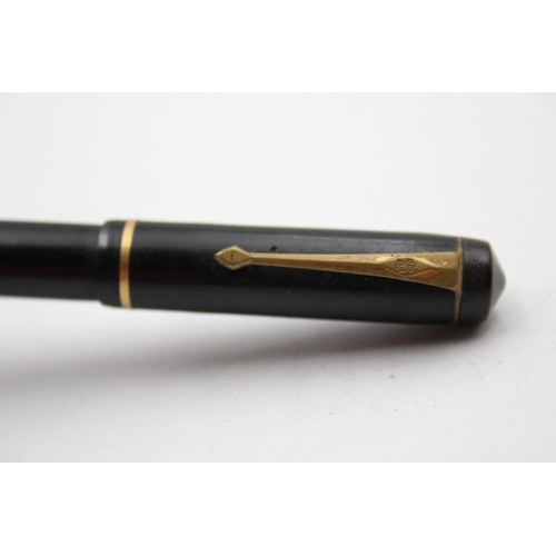 260 - Vintage CONWAY STEWART No.286 Black FOUNTAIN PEN w/ 14ct Gold Nib WRITING