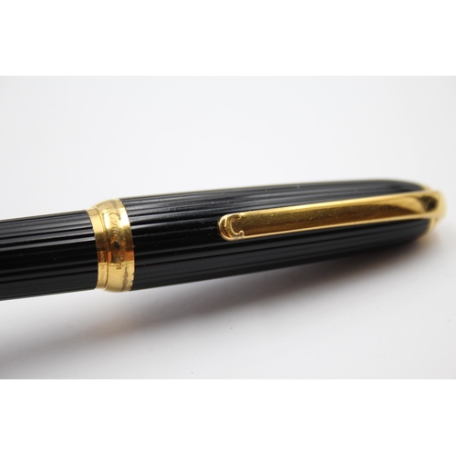 285 - CARTIER Paris Black & Gold Plate Ballpoint / Rollerball - 045237