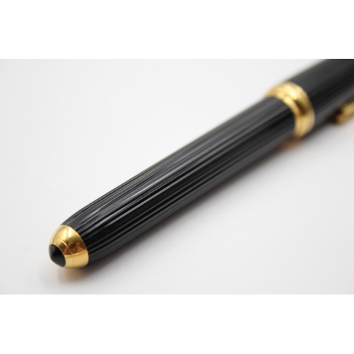 285 - CARTIER Paris Black & Gold Plate Ballpoint / Rollerball - 045237