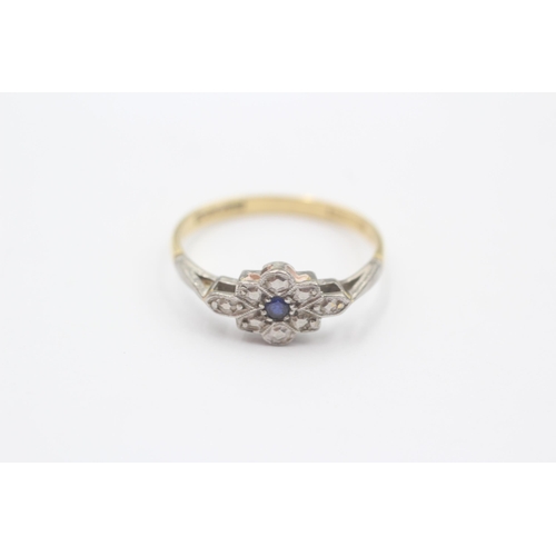 122 - 9ct White And Yellow Gold Diamond And Sapphire Bicolour Cluster Dress Ring (1.7g) size J