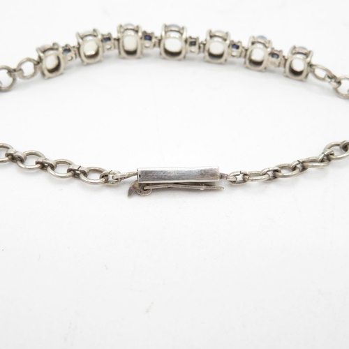 196 - An Antique Silver Moonstone Panel Bracelet (11g)