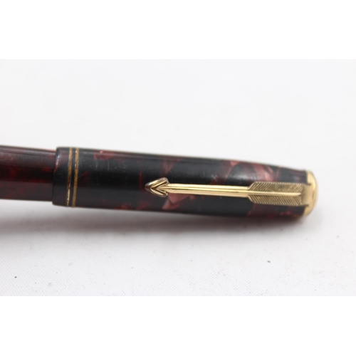 266 - Vintage PARKER Vaccumatic Burgundy Fountain Pen w/ 14ct Gold Nib WRITING