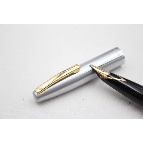 269 - Vintage SHEAFFER Imperial Brushed Steel FOUNTAIN PEN w/ 14ct Gold Nib WRITING