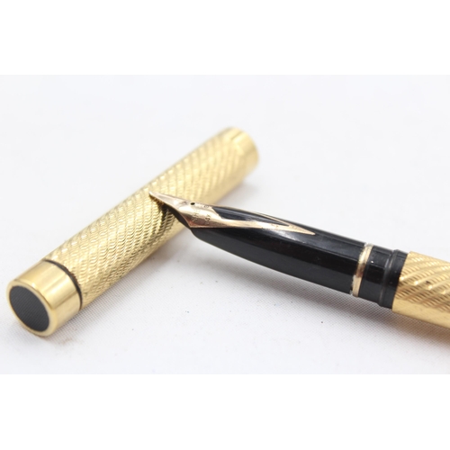 280 - Vintage SHEAFFER Targa Gold Plated  Fountain Pen w/ 14ct Gold Nib WRITING (23g)