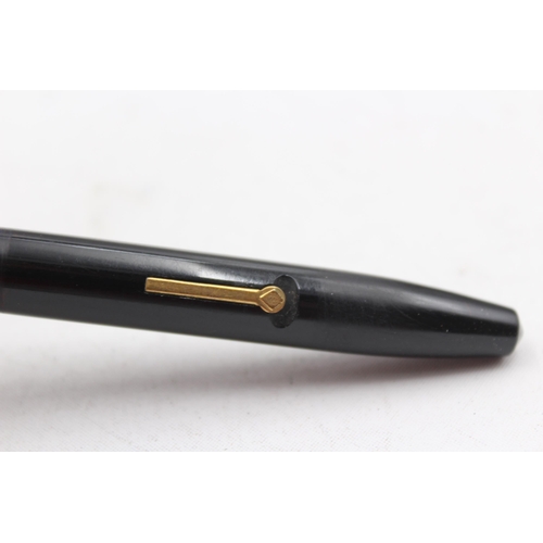 295 - Vintage CONWAY STEWART 85L Black FOUNTAIN PEN w/ 14ct Gold Nib WRITING