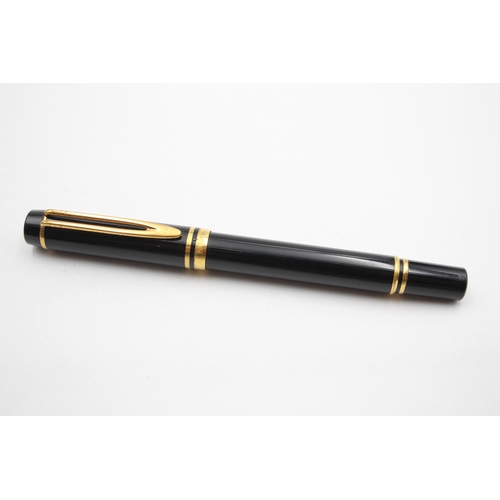 300 - WATERMAN Ideal Black Lacquer Fountain Pen w/ 18ct Gold Nib WRITING