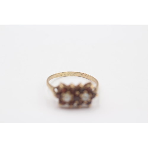 10 - 9ct Gold Garnet & Seed Pearl Double Floral Cluster Ring (2g) Size  M