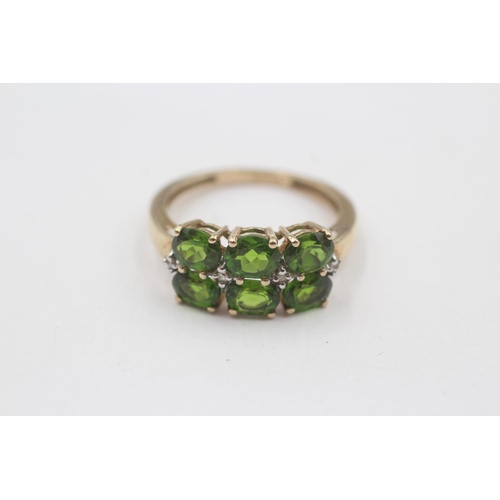 103 - 9ct Gold Diamond & Diopside Two-Row Dress Ring (2.4g) Size  N