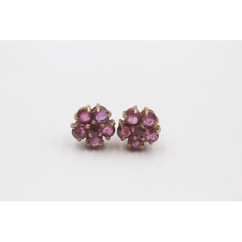 104 - 9ct Gold Ruby Stud Earrings (1.6g)