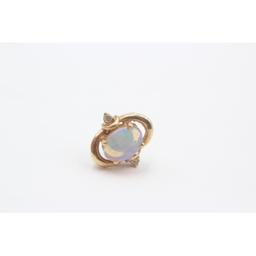 105 - 9ct Gold Diamond & White Opal Stud Earrings (3g)