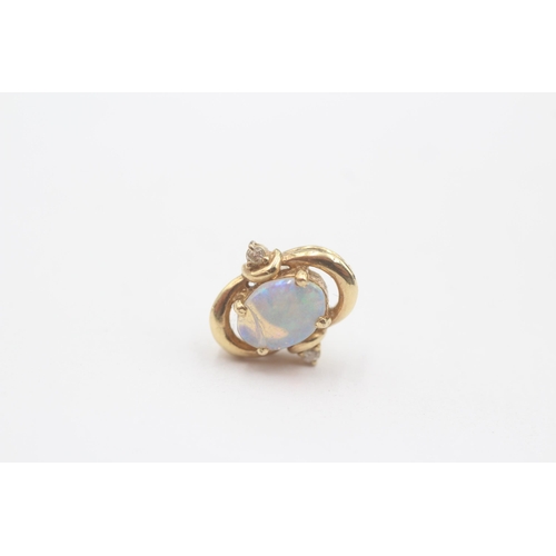 105 - 9ct Gold Diamond & White Opal Stud Earrings (3g)