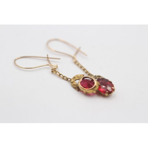 107 - 9ct Gold Seed Pearl & Garnet Topped Double Drop Earrings - As Seen (0.9g)