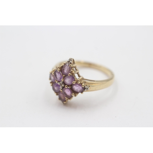 109 - 9ct Gold Diamond & Amethyst Cluster Ring (2.9g) Size  P