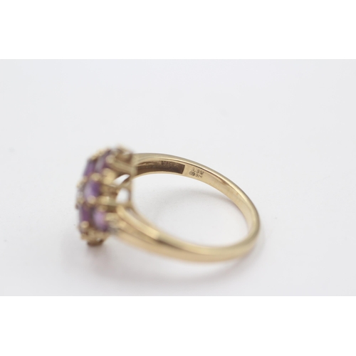 109 - 9ct Gold Diamond & Amethyst Cluster Ring (2.9g) Size  P