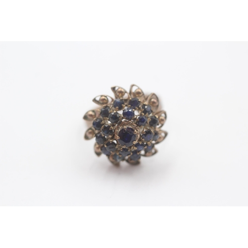 126 - 14ct Gold Vintage Sapphire Cluster Statement Ring (3.7g) Size  K