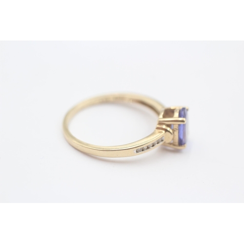 130 - 14ct Gold Tanzanite & Diamond Eleven Stone Dress Ring (2.3g) Size  P