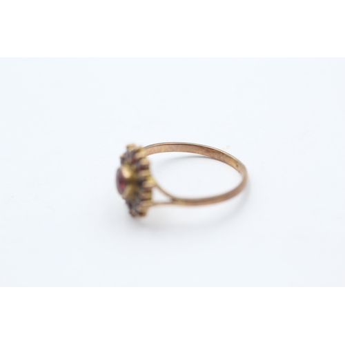55 - 9ct Gold Garnet Halo Ring (1.7g) Size  M