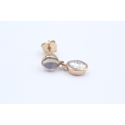 7 - 9ct Gold Vintage Moonstone Drop Earrings (2.6g)
