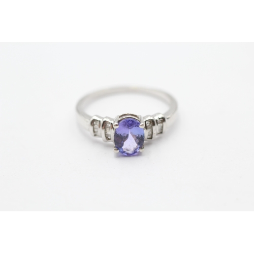 73 - 9ct White Gold Tanzanite Single Stone Ring With Calibre Cut Diamond Set Shank (3g) Size  S