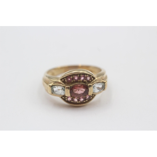 75 - 9ct Gold Pink Tourmaline & Blue Gemstone Dress Ring (3.9g) Size  N