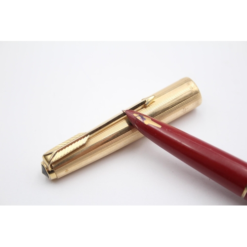 335 - Vintage PARKER 61 Red Fountain Pen w/ Gold Plate Cap WRITING