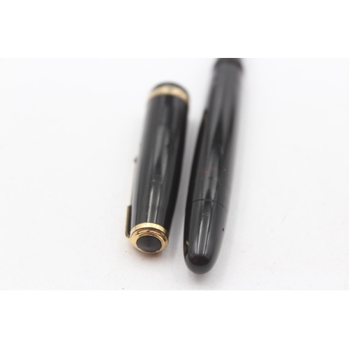 339 - Vintage PARKER Duofold Black FOUNTAIN PEN w/ 14ct Gold Nib WRITING