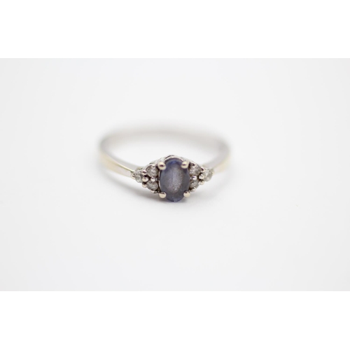 112 - 14ct White Gold Diamond & Tanzanite Trefoil Ring (1.8g) Size  K