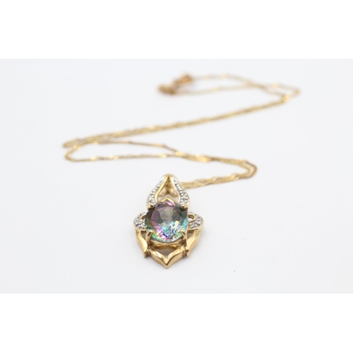 131 - 9ct Gold Diamond & Mystic Topaz Pendant Necklace (5.3g)