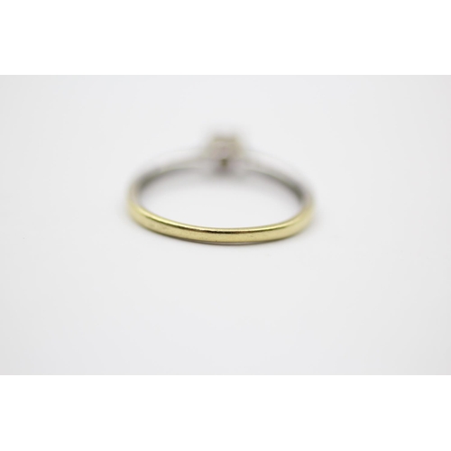 135 - 18ct White Gold Round Brilliant Cut Diamond Single Stone Ring (1.8g) Size  M