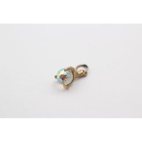 25 - 2 X 9ct Gold Aurora Glass Bead Set Pendant Charms (3.8g)