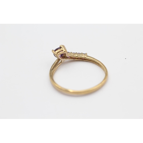 31 - 2 X 9ct Gold Peridot And Amethyst Set Matching Ring (4.1g) Size  U
