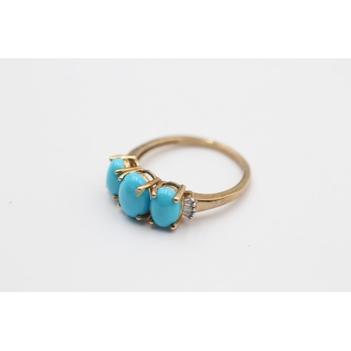 34 - 9ct Gold Turquoise Three Stone Ring With Diamond Sides (2.6g) Size  P 1/2