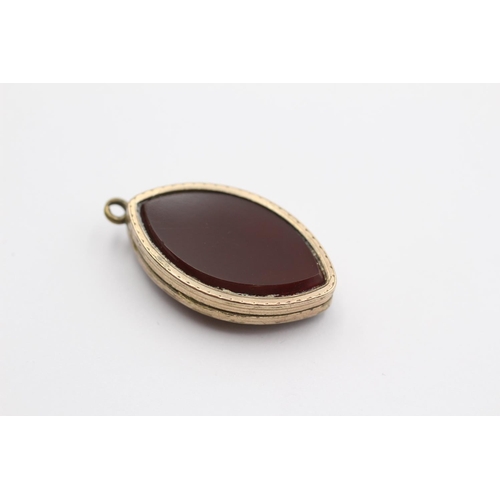 66 - 9ct Gold Back And Front Victorian Onyx And Carnelian Set Locket (8.4g)