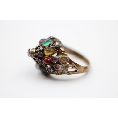 93 - 9ct Gold & Silver Multi-Gemstone Princess Ring Inc. Ruby, Garnet, Agate, Tiger's Eye & Sapphire (6.2... 