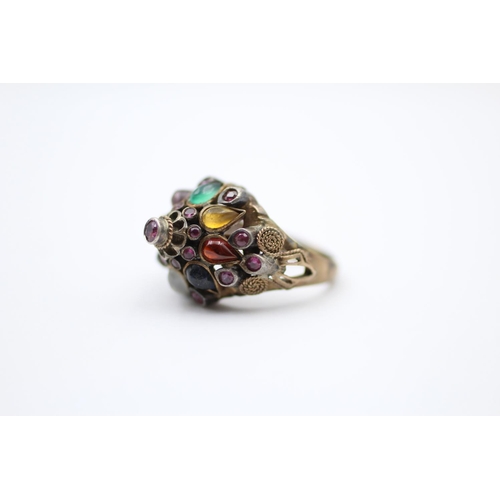 93 - 9ct Gold & Silver Multi-Gemstone Princess Ring Inc. Ruby, Garnet, Agate, Tiger's Eye & Sapphire (6.2... 