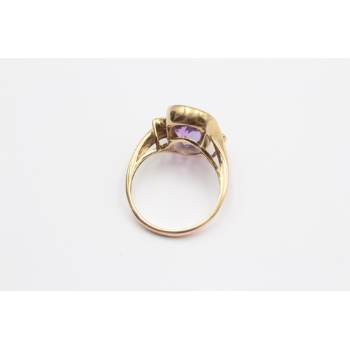 101 - 9ct Gold Amethyst Single Stone Ring With Diamond Accents (3.8g) Size  M 1/2