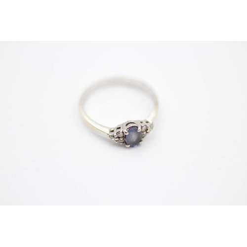 112 - 14ct White Gold Diamond & Tanzanite Trefoil Ring (1.8g) Size  K