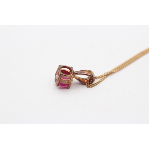 147 - 9ct Gold Glass-Filled Ruby Pendant Necklace (2.3g)
