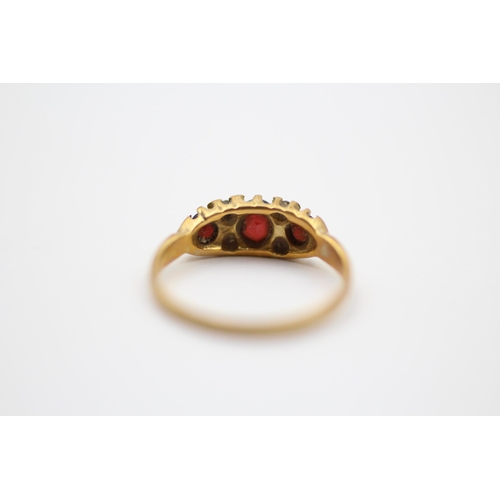 26 - 9ct Gold Victorian Garnet And Diamond Set Dress Ring (2.6g) Size N+1/2