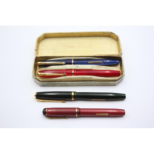 340 - 4 x Vintage CONWAY STEWART Dinkie Fountain Pens w/ 14ct Gold Nibs WRITING