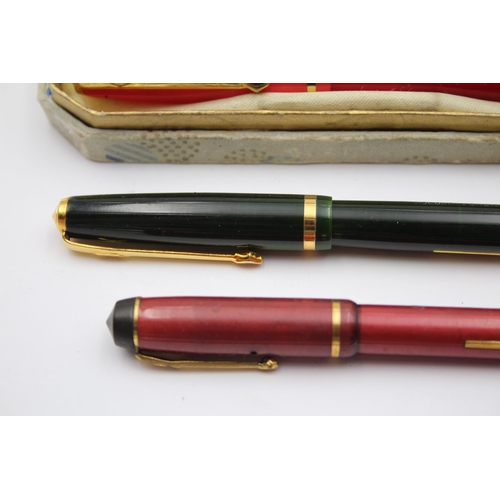 340 - 4 x Vintage CONWAY STEWART Dinkie Fountain Pens w/ 14ct Gold Nibs WRITING