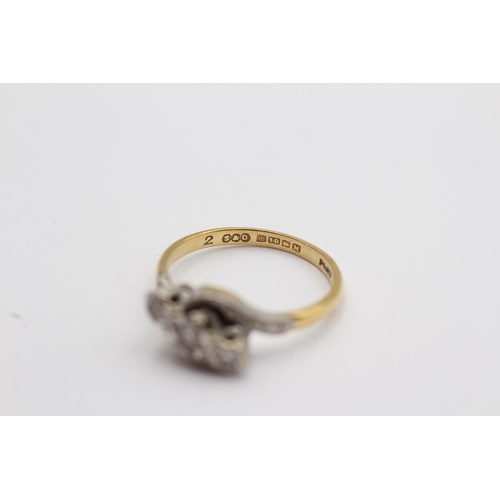 45 - 18ct Gold Vintage Diamond Set Trilogy Ring (3.1g) Size M